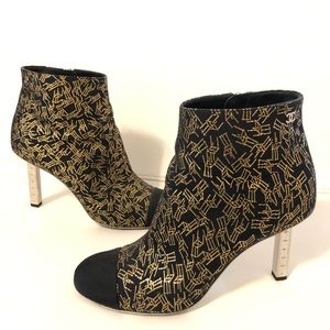 Chanel Black And Gold Fabric Booties Size 39 MK